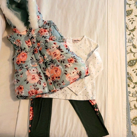4t complete outfit - Picture 1 of 1